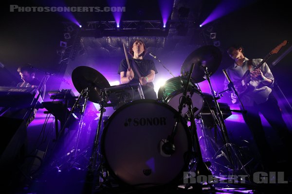 VEIK - 2022-04-15 - PARIS - Petit Bain - 